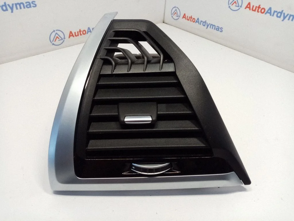 Dashboard side air vent grill/cover trim 9363439