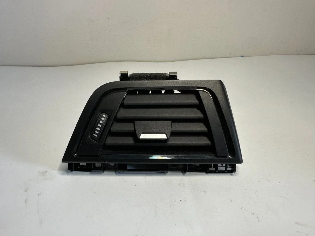 Dashboard side air vent grill/cover trim 9218550