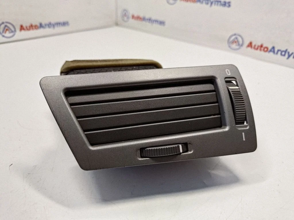 Dashboard side air vent grill/cover trim 64228223333