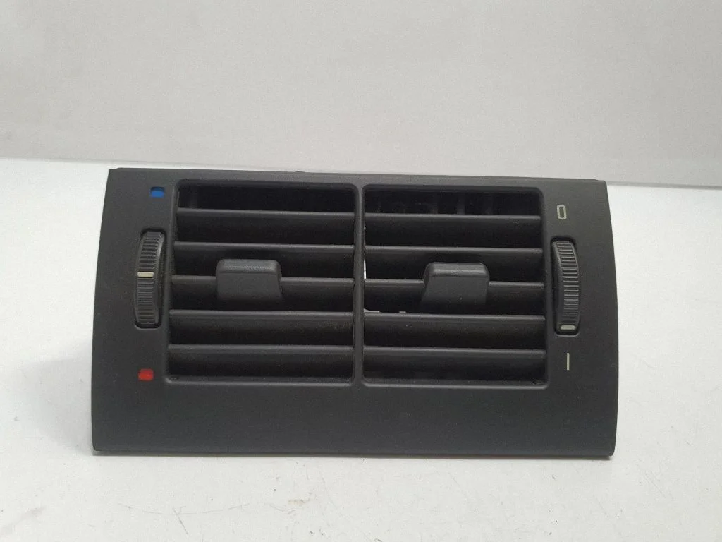 Aizmugurējās gaisa restītes 8376150