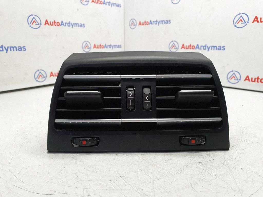 Kratka nawiewu tylna 9118249