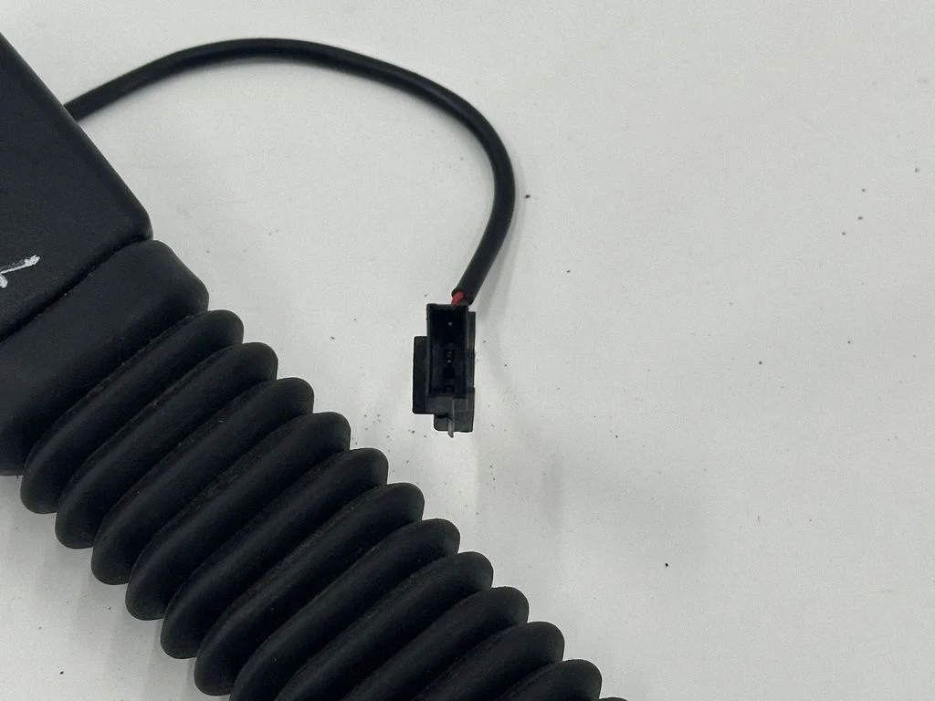 Eesmise turvavöö pannal – BMW 5-seeria E60 E61 (2004-2010)