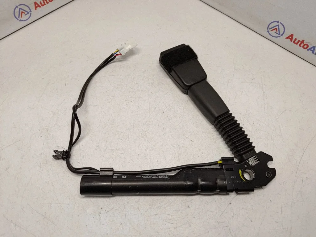 Front seatbelt buckle – BMW 3 Series F30 F35 F31 (2012-2018)