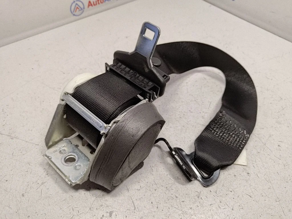 Tagumine turvavöö 7258447