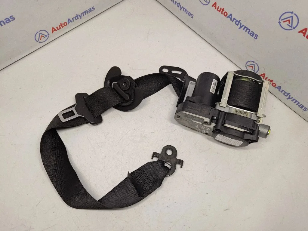 Front seatbelt – BMW 7 Series F01 F02 F03 F04 (2008-2016)