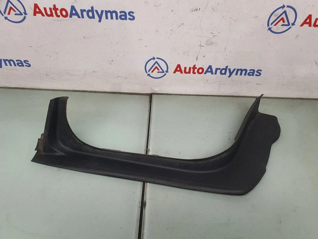 Muu pagasiruumi viimistluse osa – BMW 7-seeria G11 G12 (2015-2022)