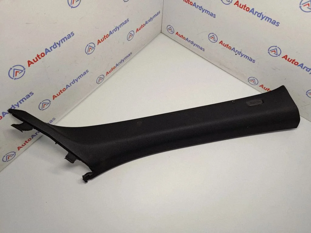 (A) pillar trim 7112736