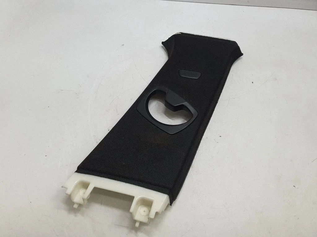 (B) pillar trim (top) 51437846230