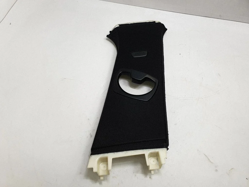 (B) pillar trim (top) 51437846230