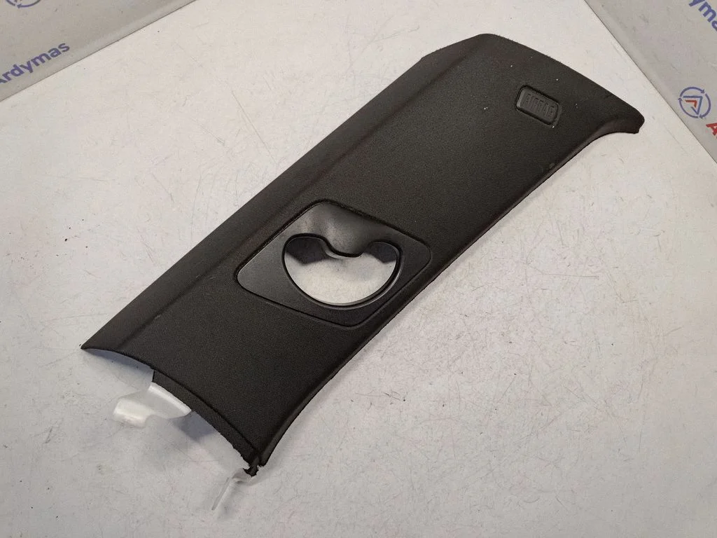 (C) pillar trim 51436981709