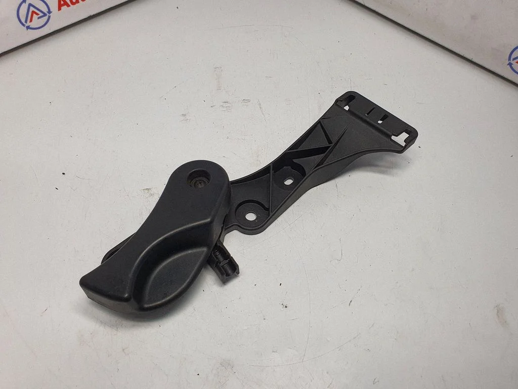Engine bonnet (hood) release handle 51437326365