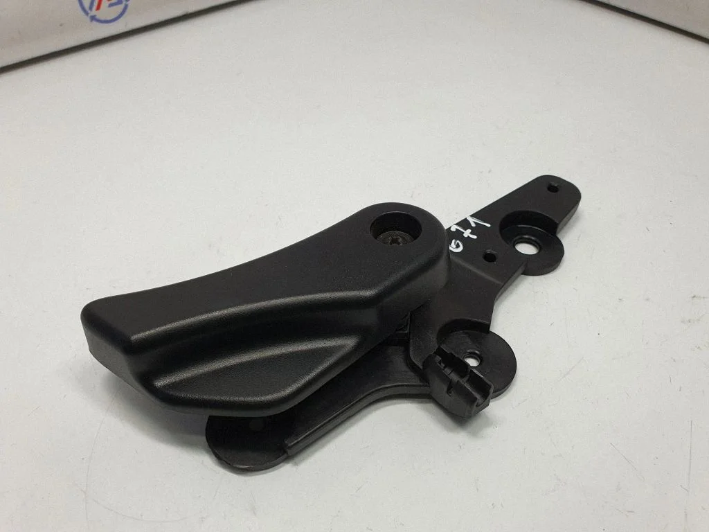 Engine bonnet (hood) release handle 9150273