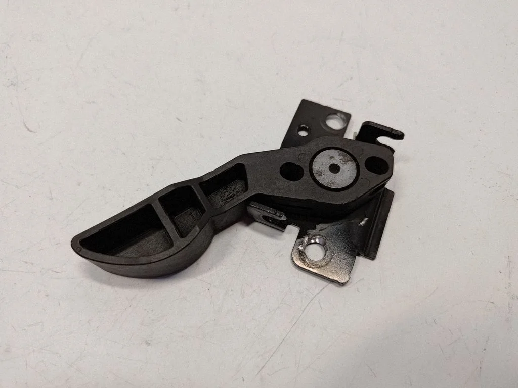 Engine bonnet (hood) release handle 7183765