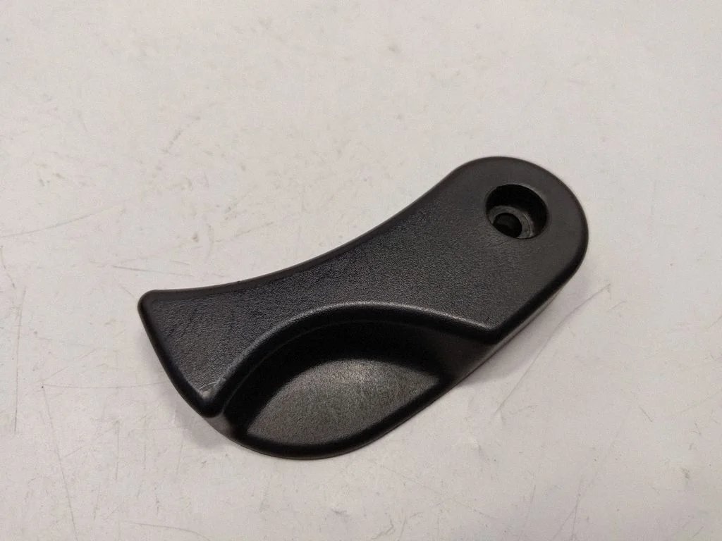 Engine bonnet (hood) release handle 7309606