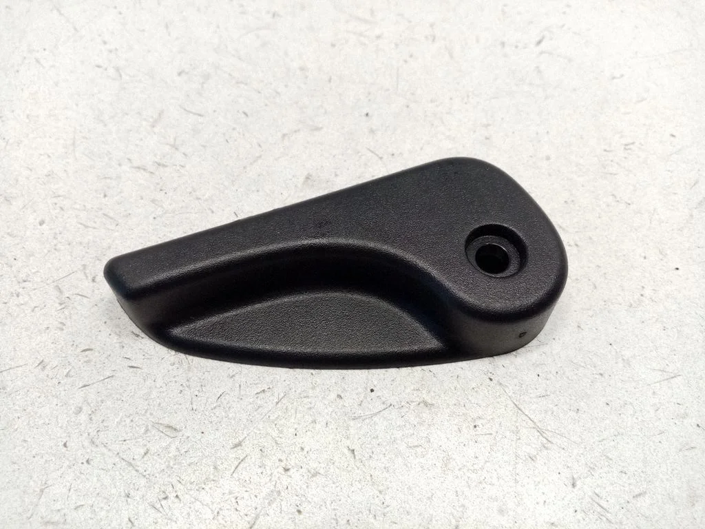 Engine bonnet (hood) release handle – BMW X6 F16 (2014-2017)