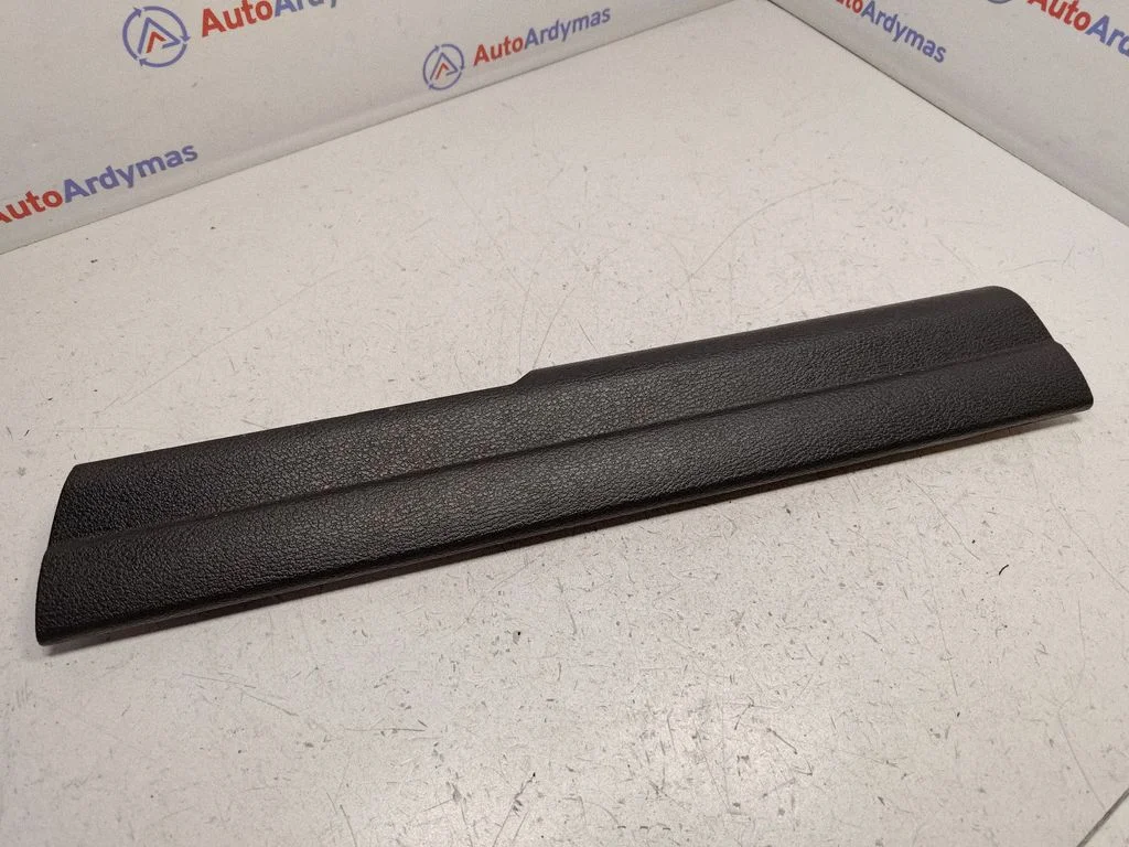 Priekšējā sliekšņa apdare (iekšējā) 9175048