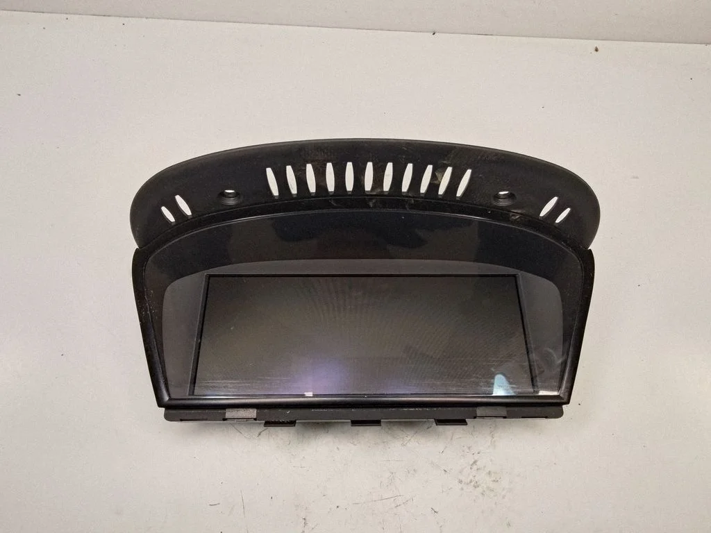 Screen/display/small screen – BMW 3 Series E90 E91 (2005-2012)