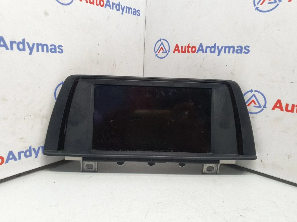 Screen/display/small screen – BMW 3 Series F30 F35 F31 (2012-2018)