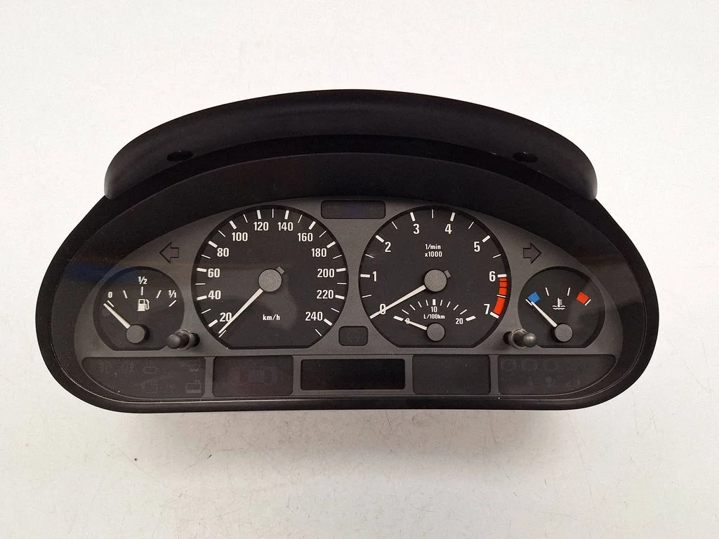 Speedometer (instrument cluster) 6906888