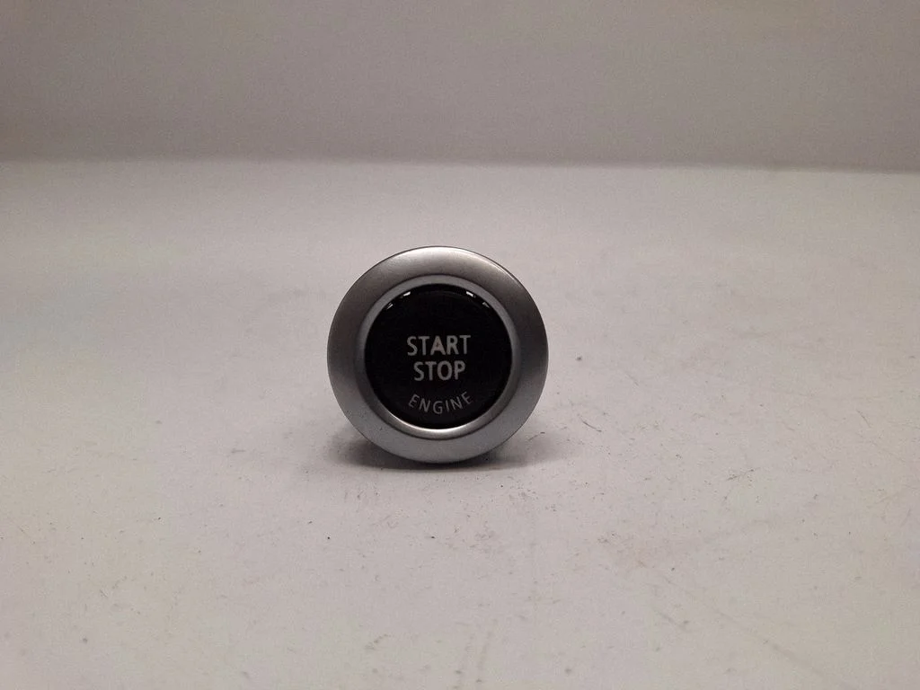 Mootori start-stopp-nupp 6949913