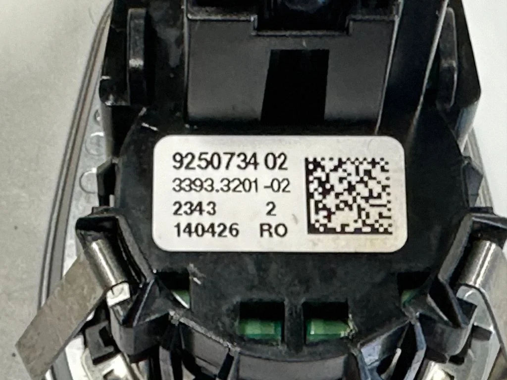 Mootori start-stopp-nupp 9250734