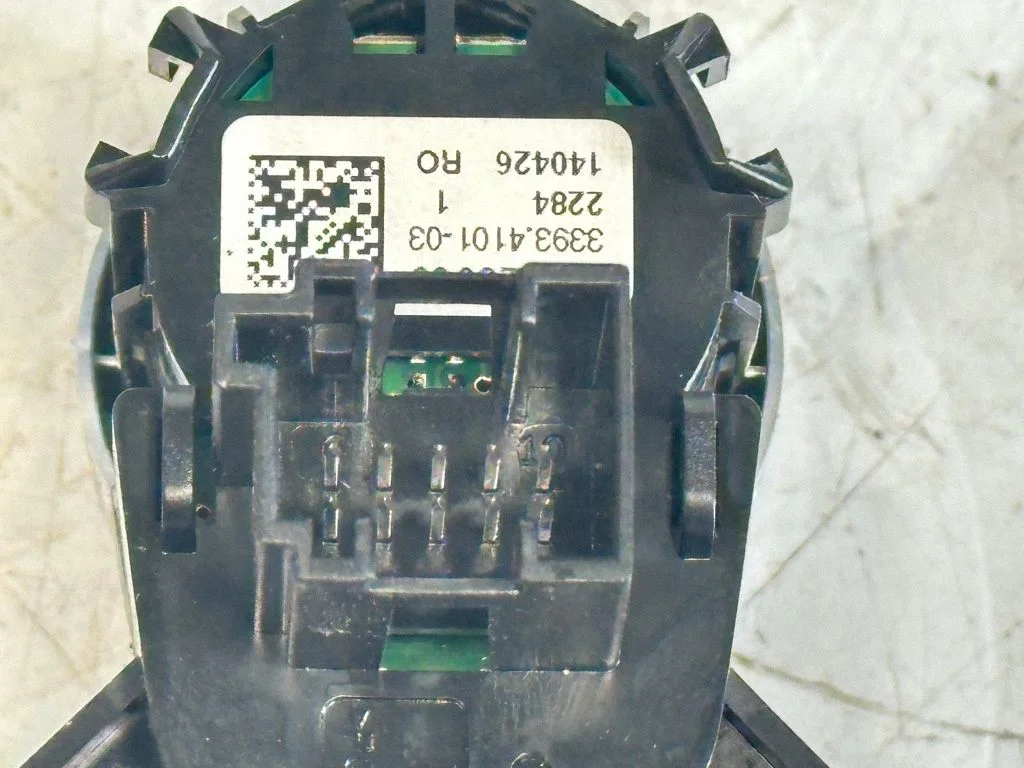Motora iedarbināšanas poga (slēdzis) 9225230