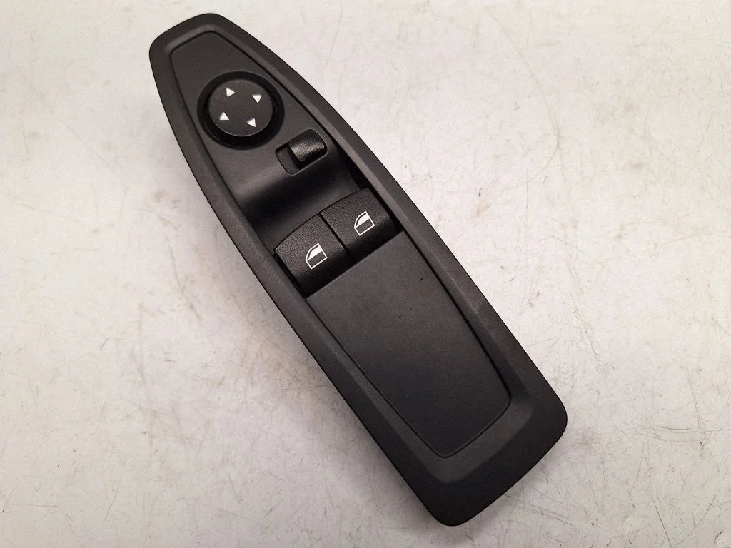 Electric window control switch 9226264