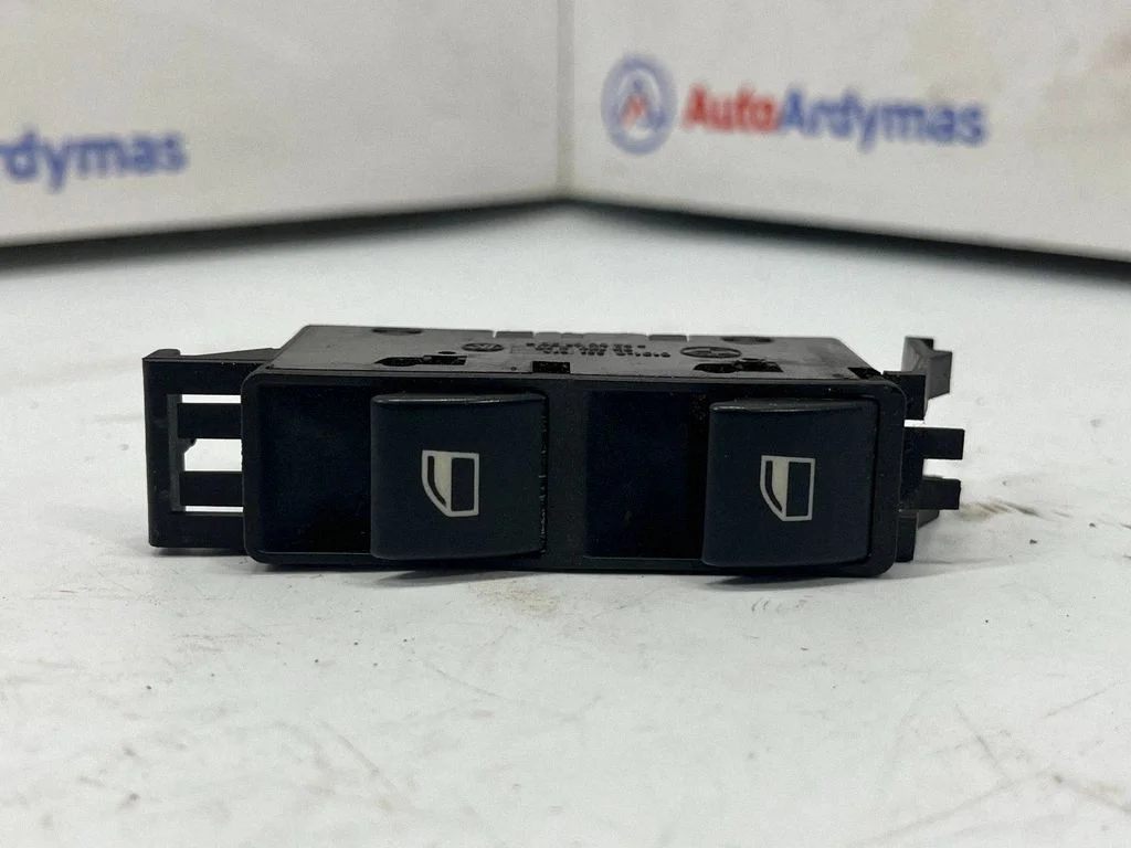 Electric window control switch 8381514