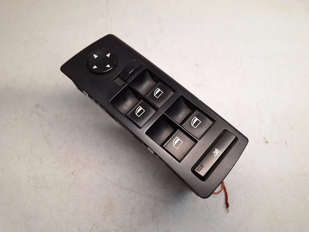 Elektrisko logu slēdzis 6962505