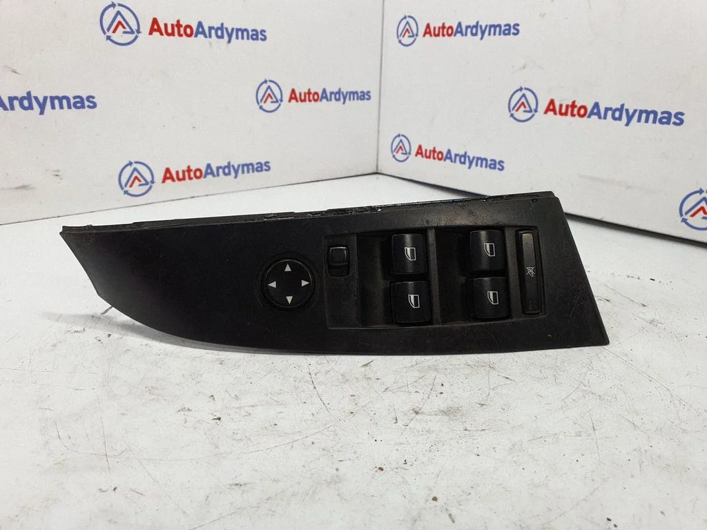 Electric window control switch 61316943241