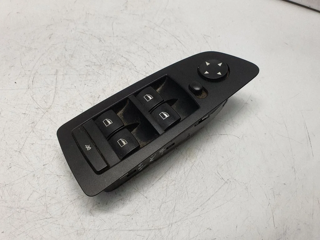 Electric window control switch 9132082