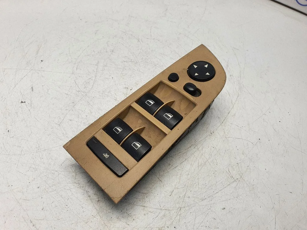 Elektrisko logu slēdzis 9132137