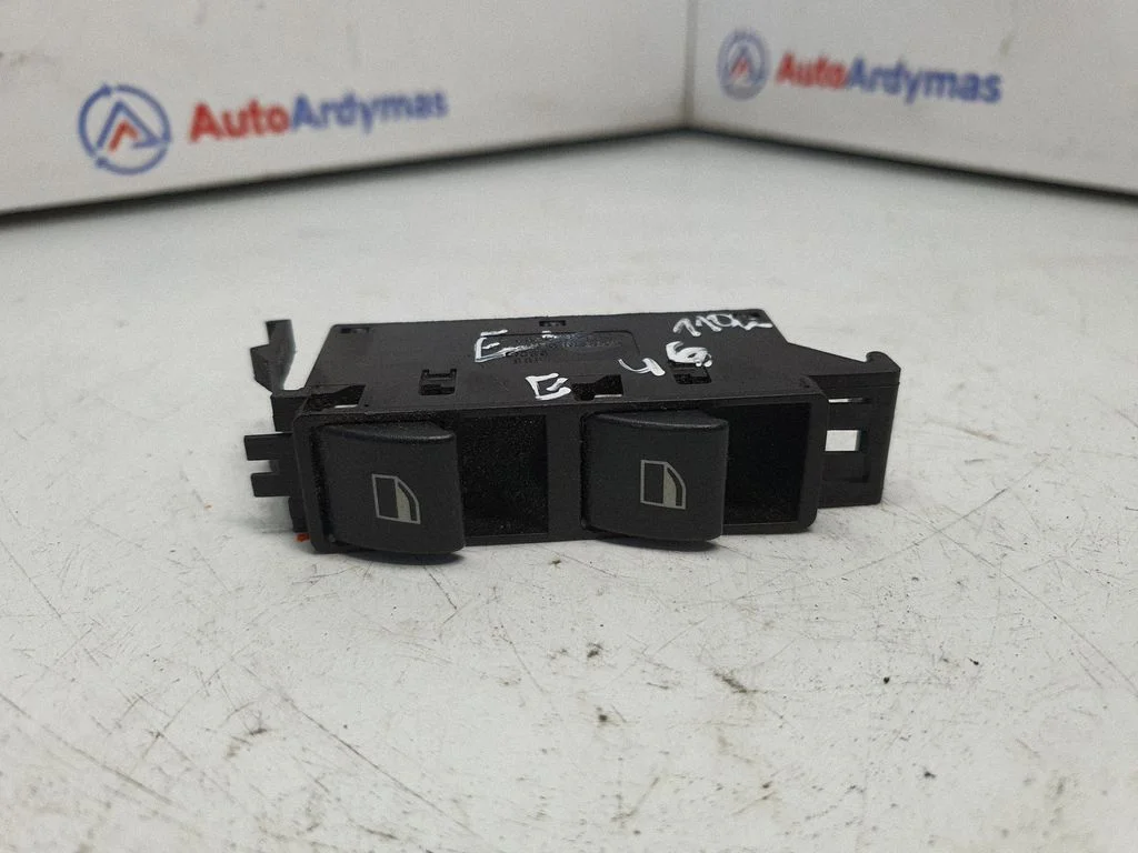 Elektrisko logu slēdzis – BMW 3. sērija E46 (1998-2005)
