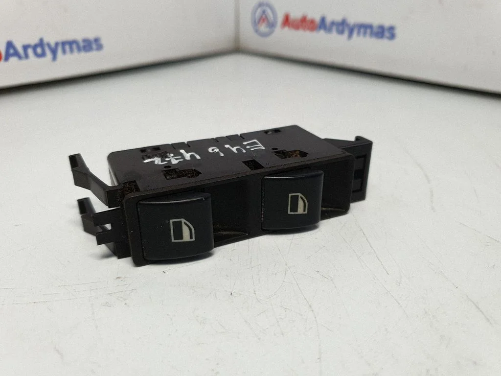 Elektrisko logu slēdzis 8381514