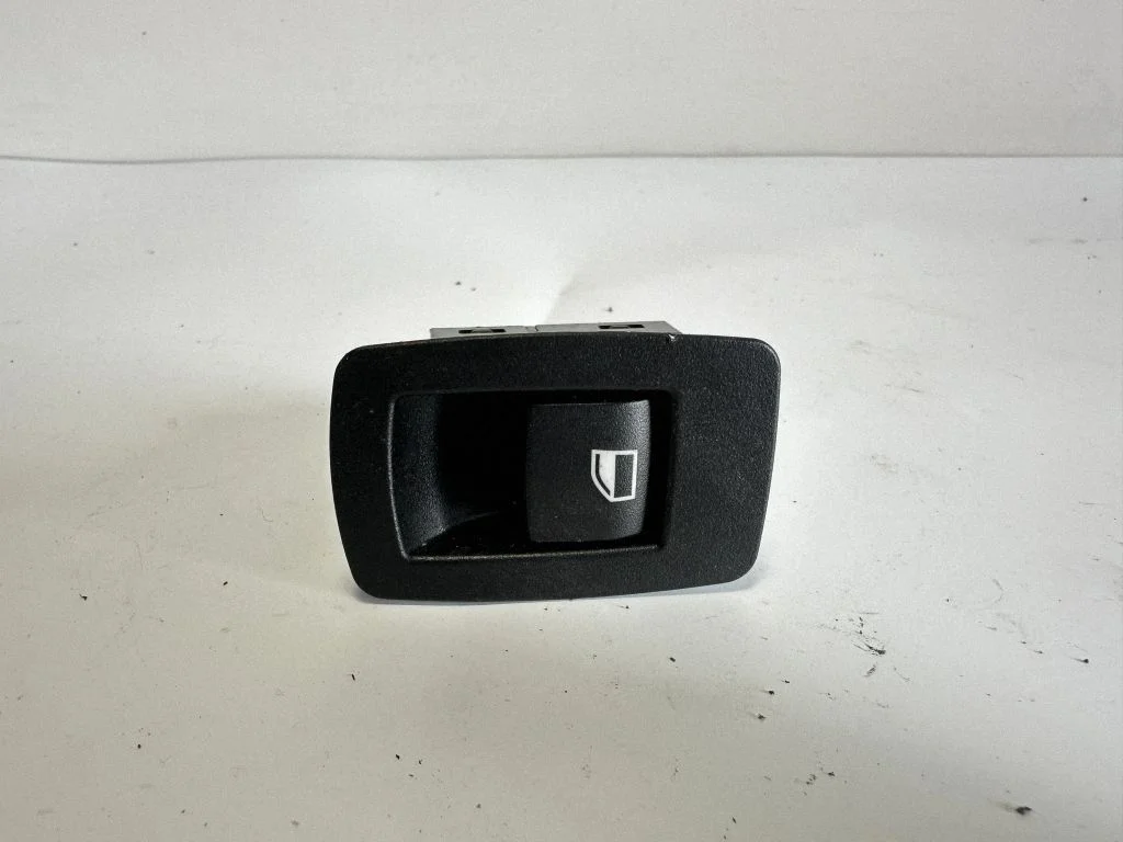 Elektriaknate lüliti 9208106