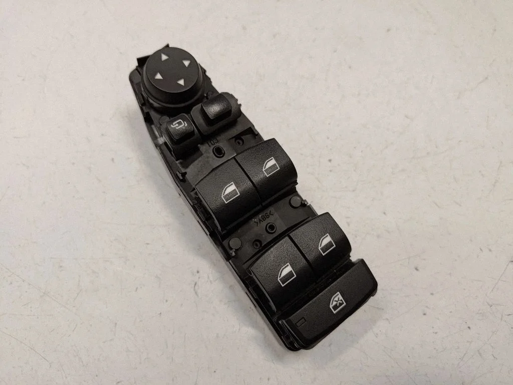 Elektrisko logu slēdzis – BMW X5 F15 (2013-2017)