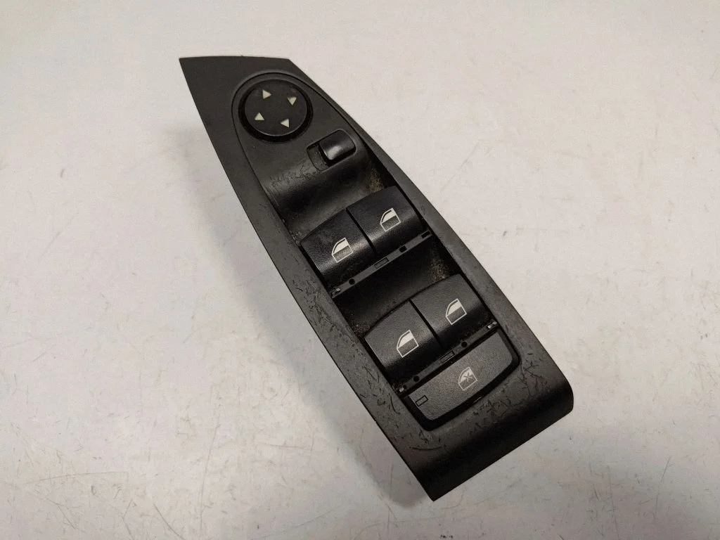 Elektriaknate lüliti 9179909