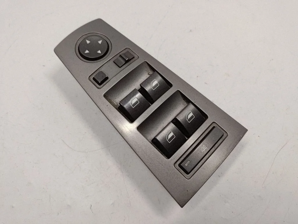 Electric window control switch – BMW 7 Series E65 E66 (2001-2008)