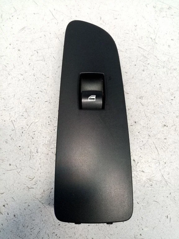 Electric window control switch – BMW 1 Series E81 E87 (2004-2011)