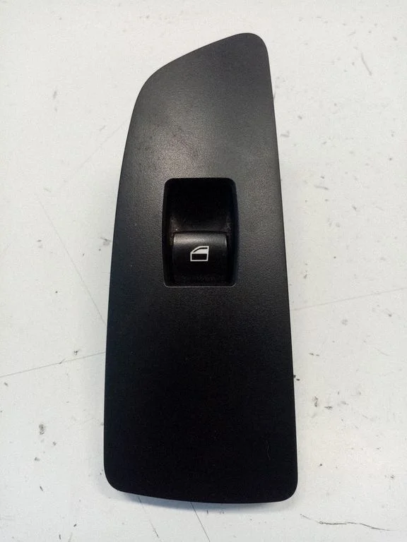 Elektrisko logu slēdzis 6970242