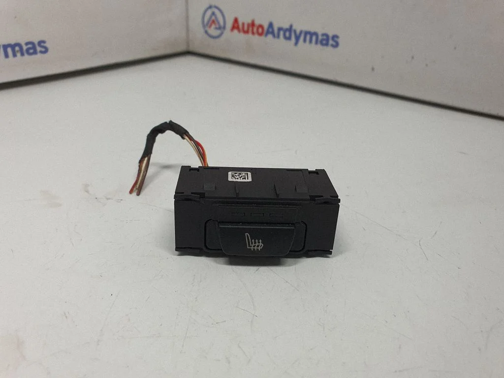 Seat heating switch 9163293