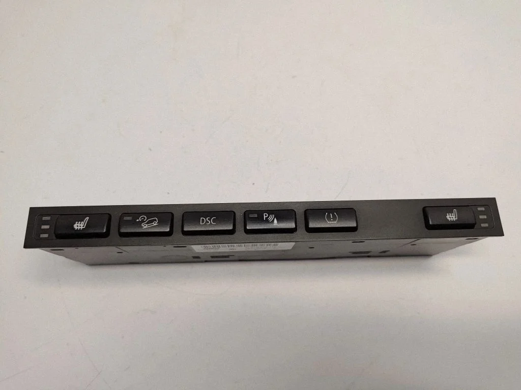 Seat heating switch 61313415717