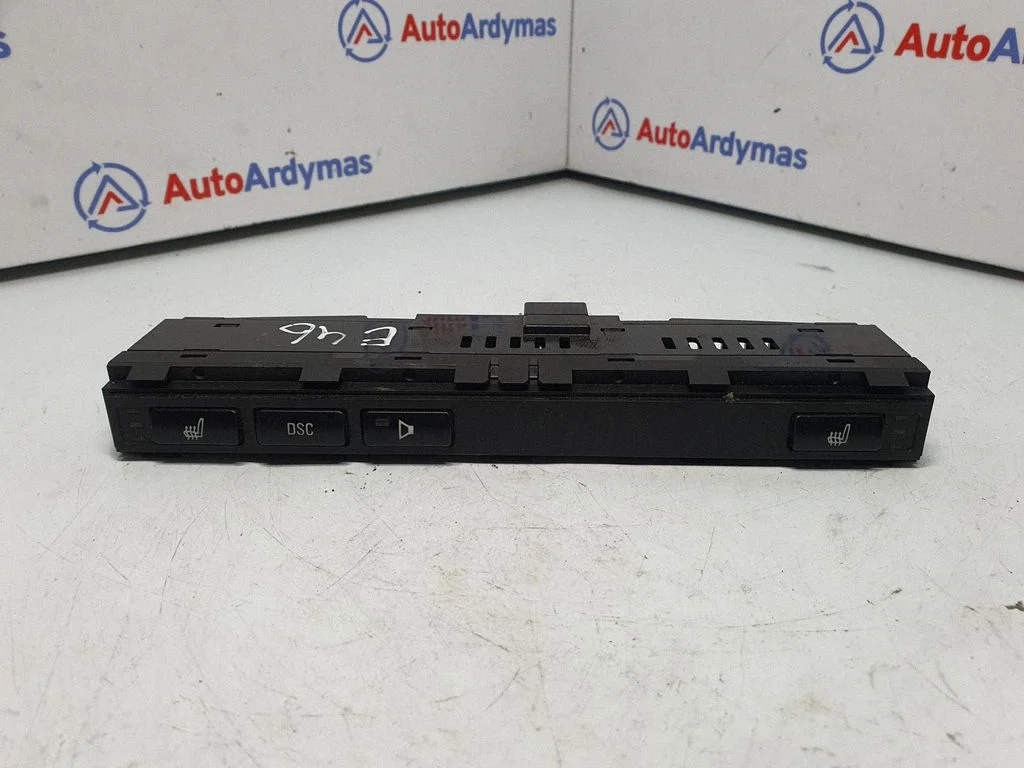 Sēdekļu apsildes slēdzis 6925512