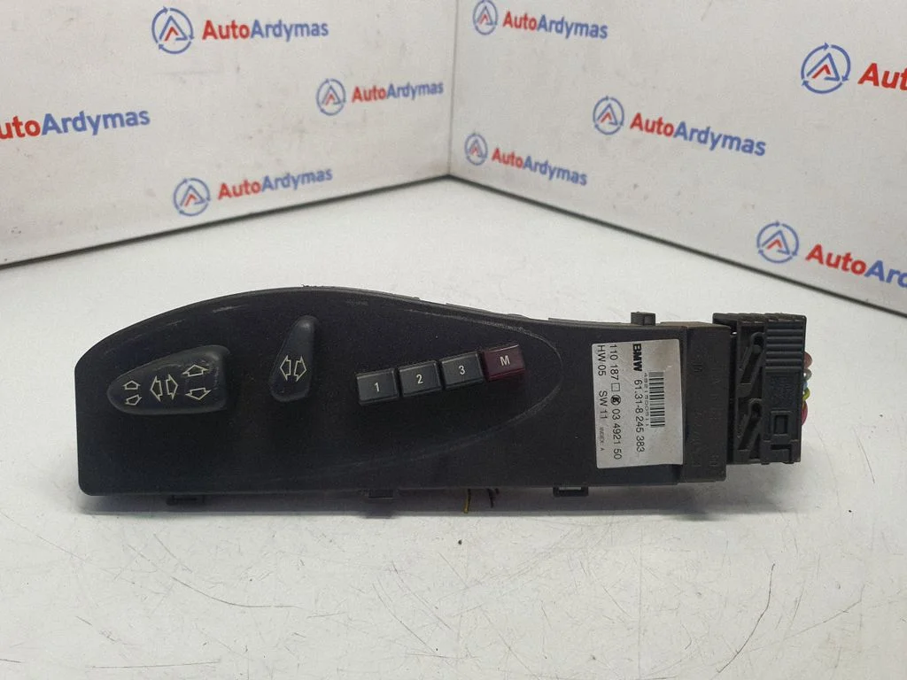 Seat control switch 8245383