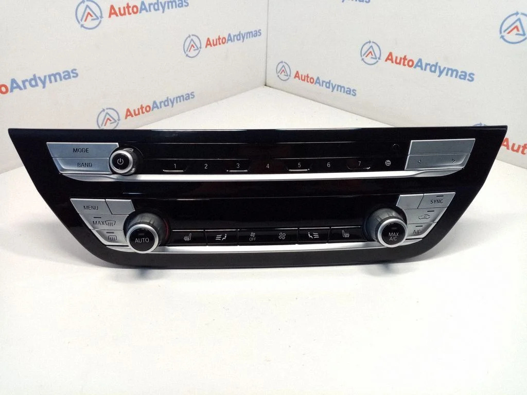 Climate control unit 7951988
