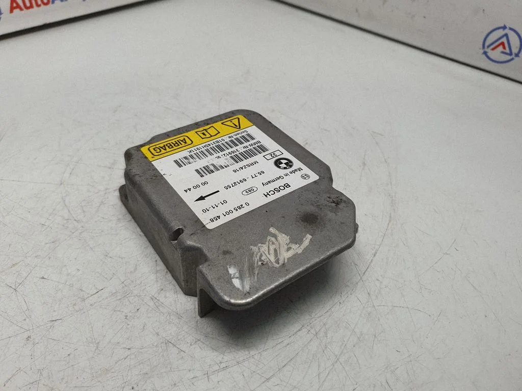 Drošības spilvenu vadības bloks 6912755