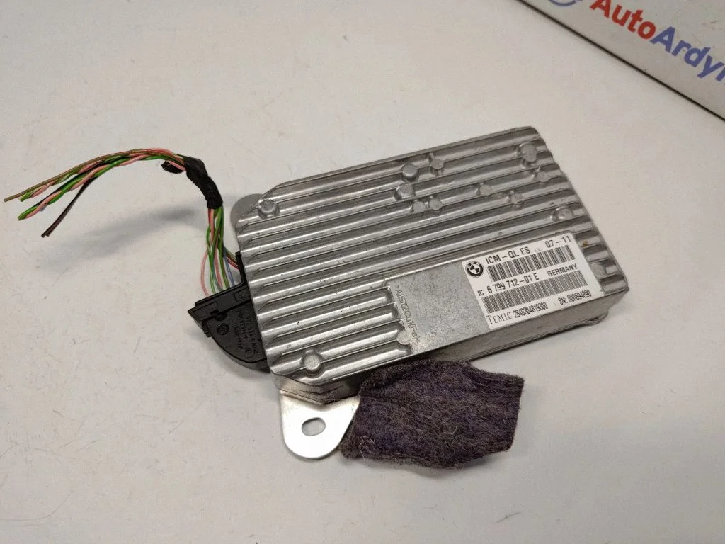 Balstiekārtas vadības bloks 6799712