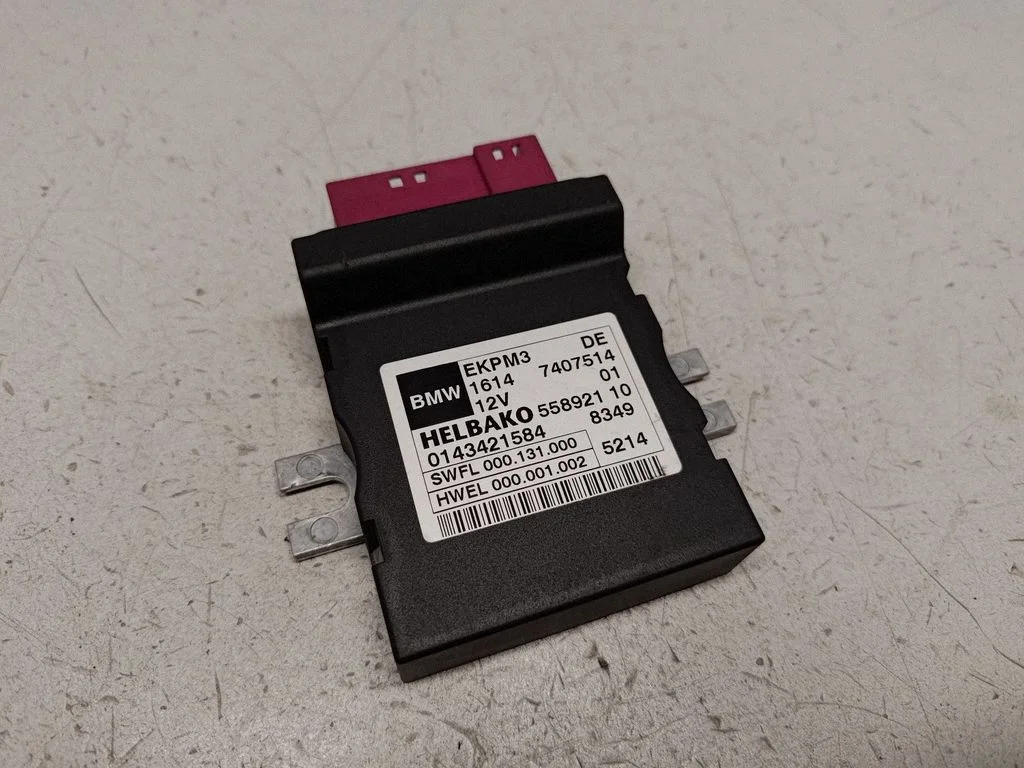 Degvielas sūkņa vadības bloks 7407514