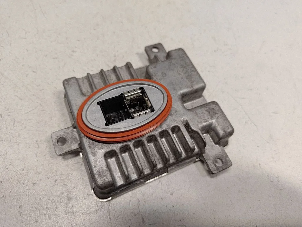 Xenon control unit/module 7237647