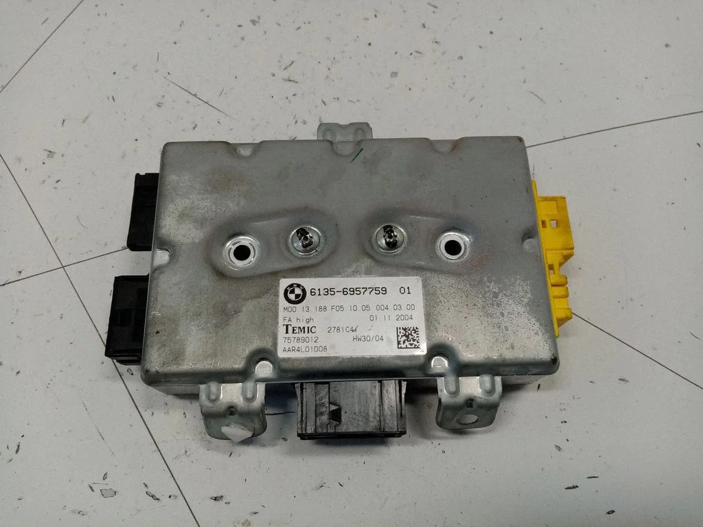 Durvju elektronikas vadības bloks 61356957759